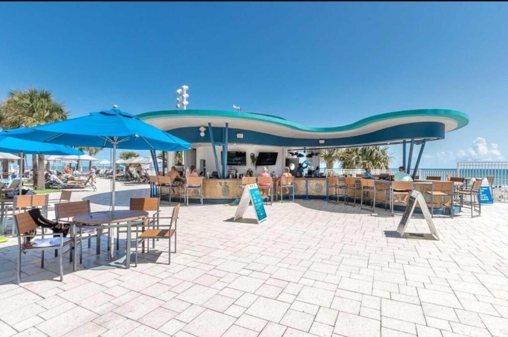Vacation In Comfort And Luxury - 3 Bedroom Direct Oceanfront - Wyndham Ocean Walk Resort 2425 Daytona Beach Extérieur photo