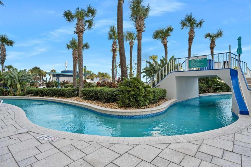 Vacation In Comfort And Luxury - 3 Bedroom Direct Oceanfront - Wyndham Ocean Walk Resort 2425 Daytona Beach Extérieur photo