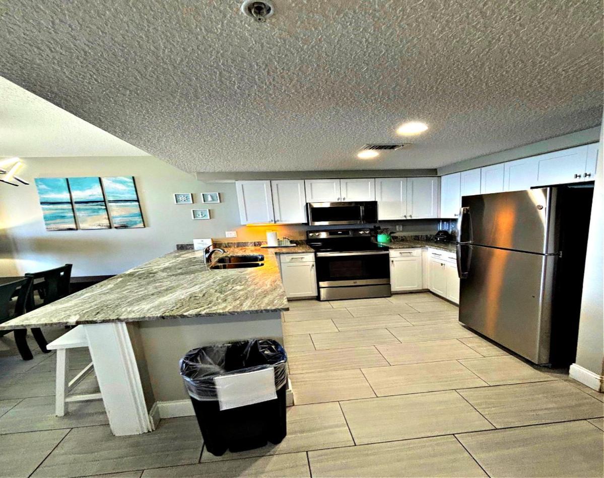 Vacation In Comfort And Luxury - 3 Bedroom Direct Oceanfront - Wyndham Ocean Walk Resort 2425 Daytona Beach Extérieur photo