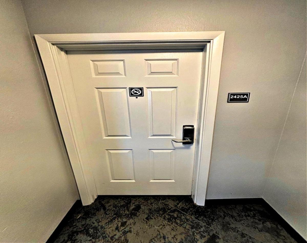 Vacation In Comfort And Luxury - 3 Bedroom Direct Oceanfront - Wyndham Ocean Walk Resort 2425 Daytona Beach Extérieur photo